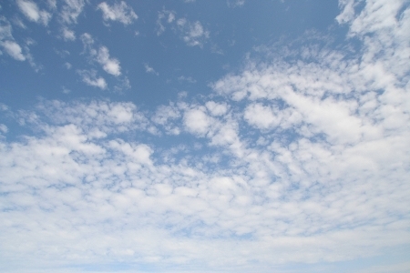 Himmelblau mit Wolken - Rügen 2010 